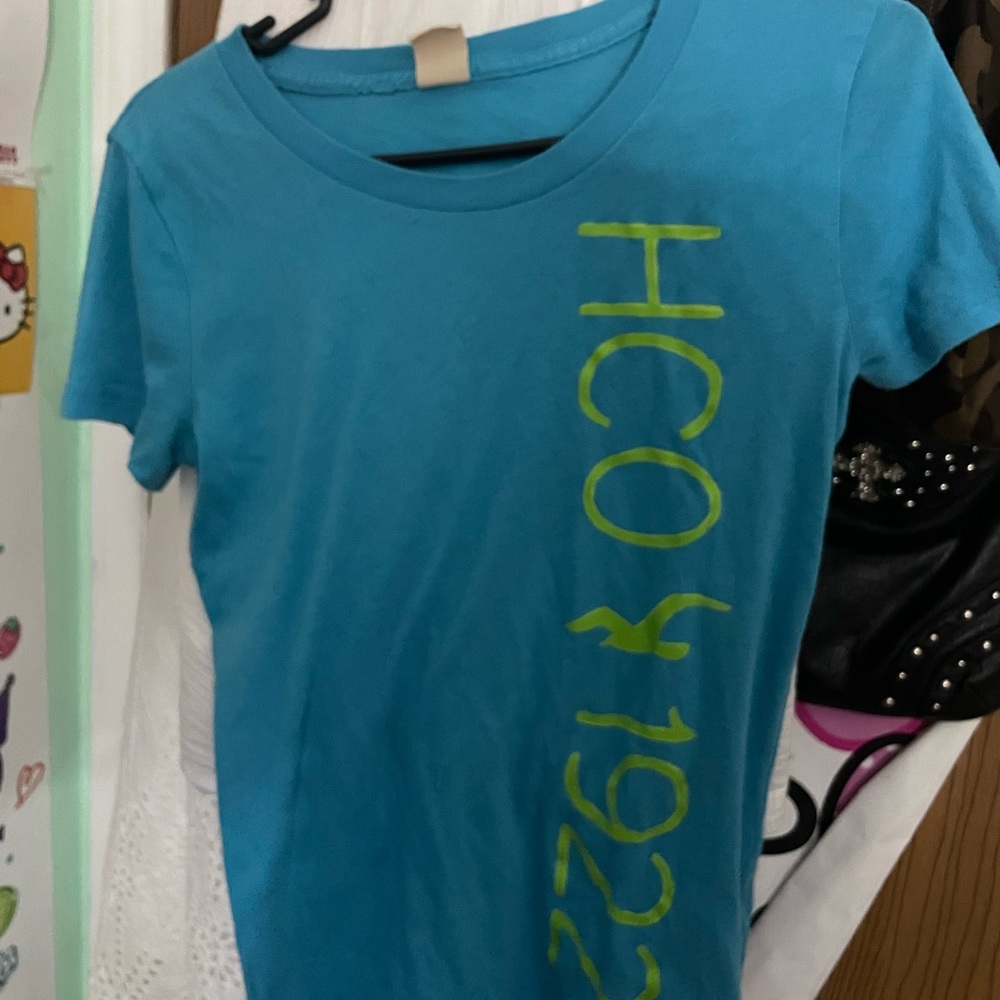 Hollister Teal Short-Sleeve Tee with Lime Vertical Logo